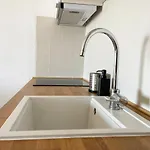Panoramic Seaview - 2 Bedroom, Main Ave, 15 Min Walk Beach, Workspace アパート *