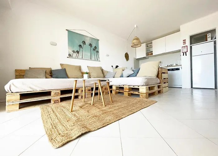 Panoramic Seaview - 2 Bedroom, Main Ave, 15 Min Walk Beach, Workspace Albufeira
