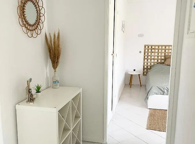 Panoramic Seaview - 2 Bedroom, Main Ave, 15 Min Walk Beach, Workspace Albufeira